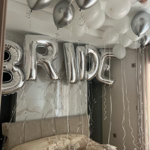 Alternative view of Στολισμός μπαλονιών Bride